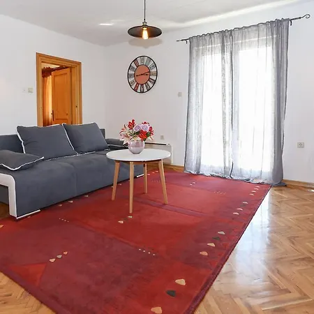 Mariniva Apartment *